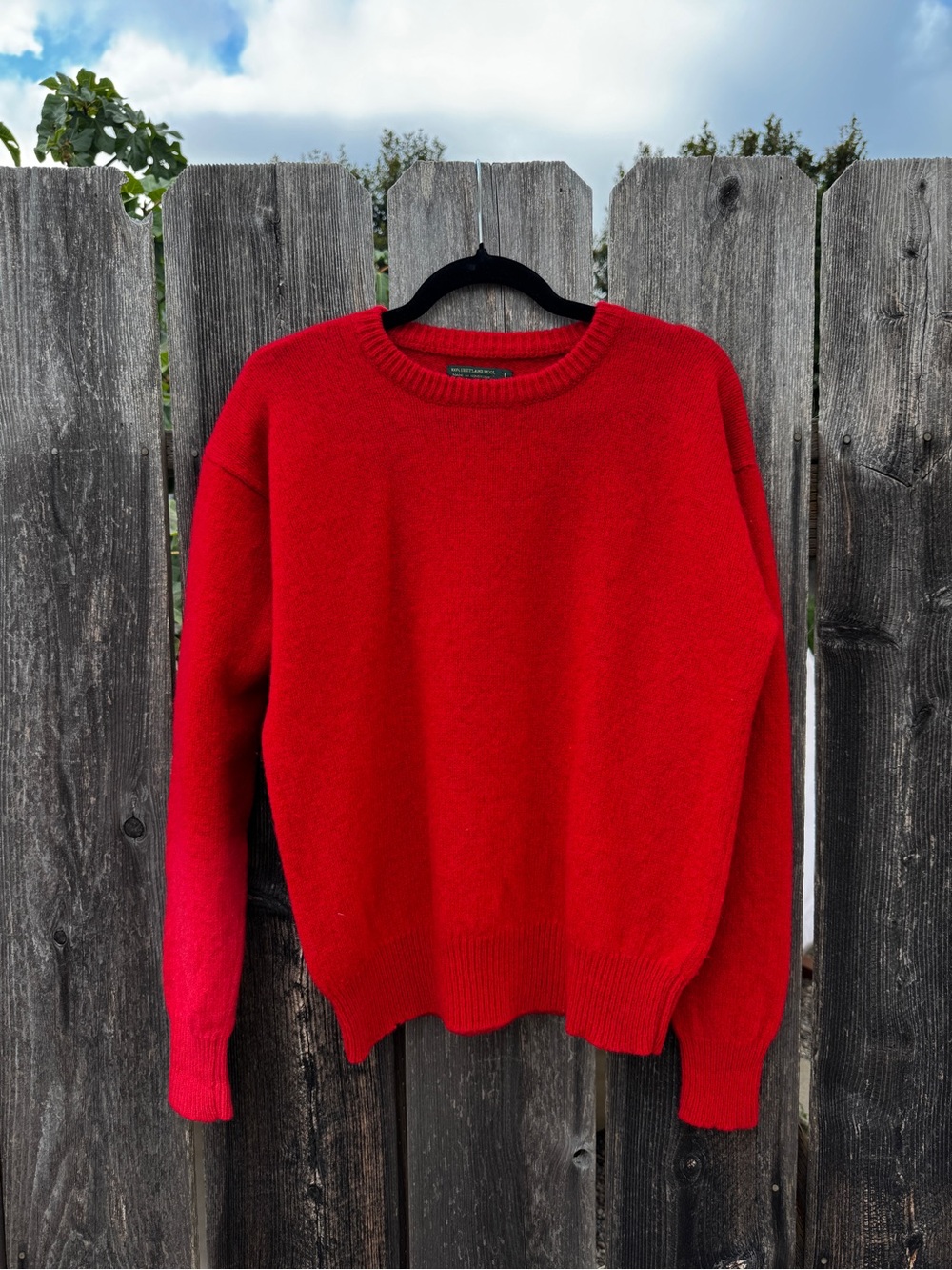 Vintage 100% Shetland Wool Classic Crewneck Sweater in Red